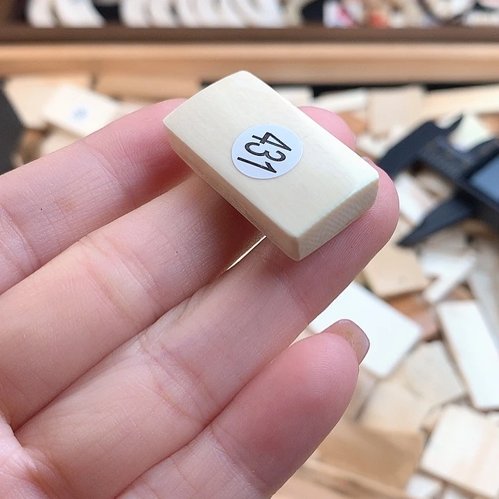 泥塑不打孔联系客服