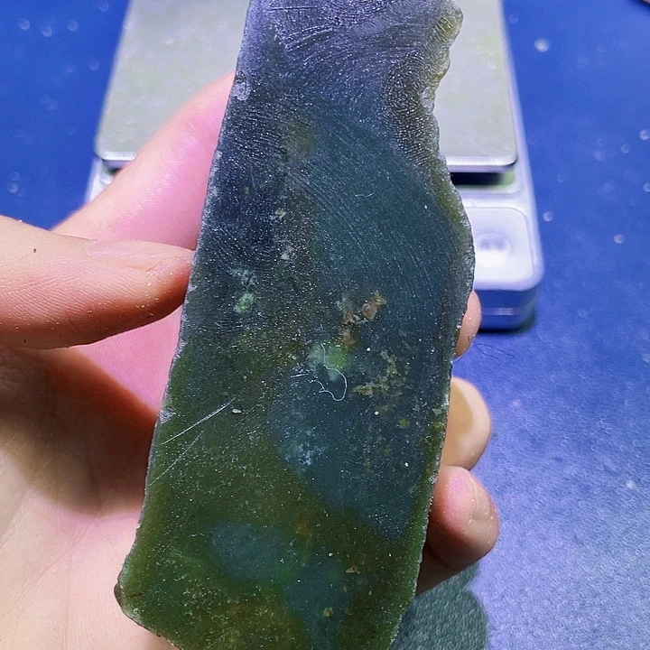 未镶嵌和田玉（糖玉）珠宝半成品