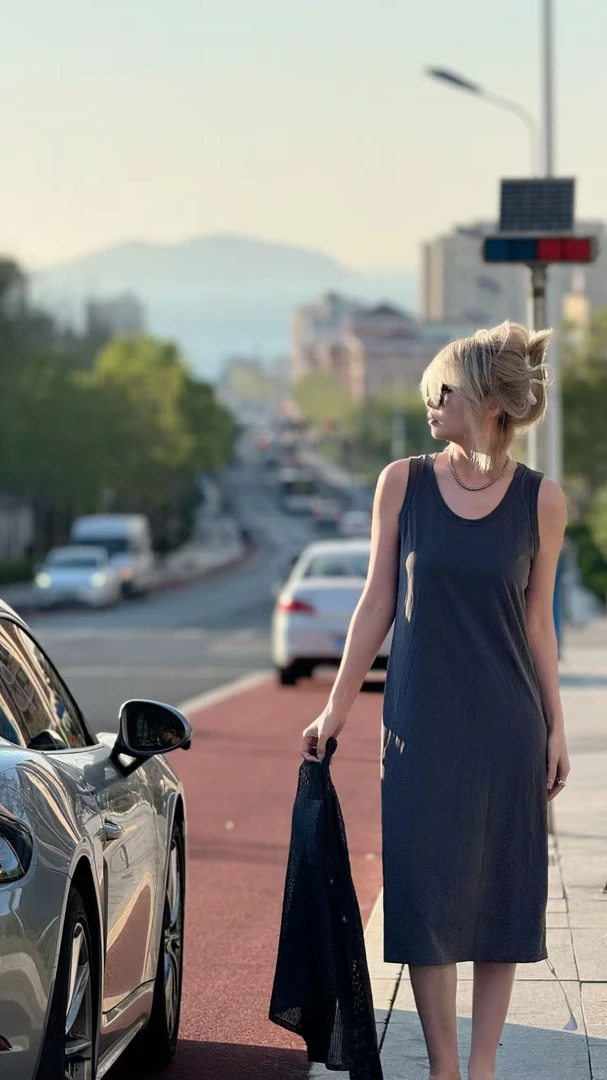 CJ 铜氨丝质感长款背心连衣裙