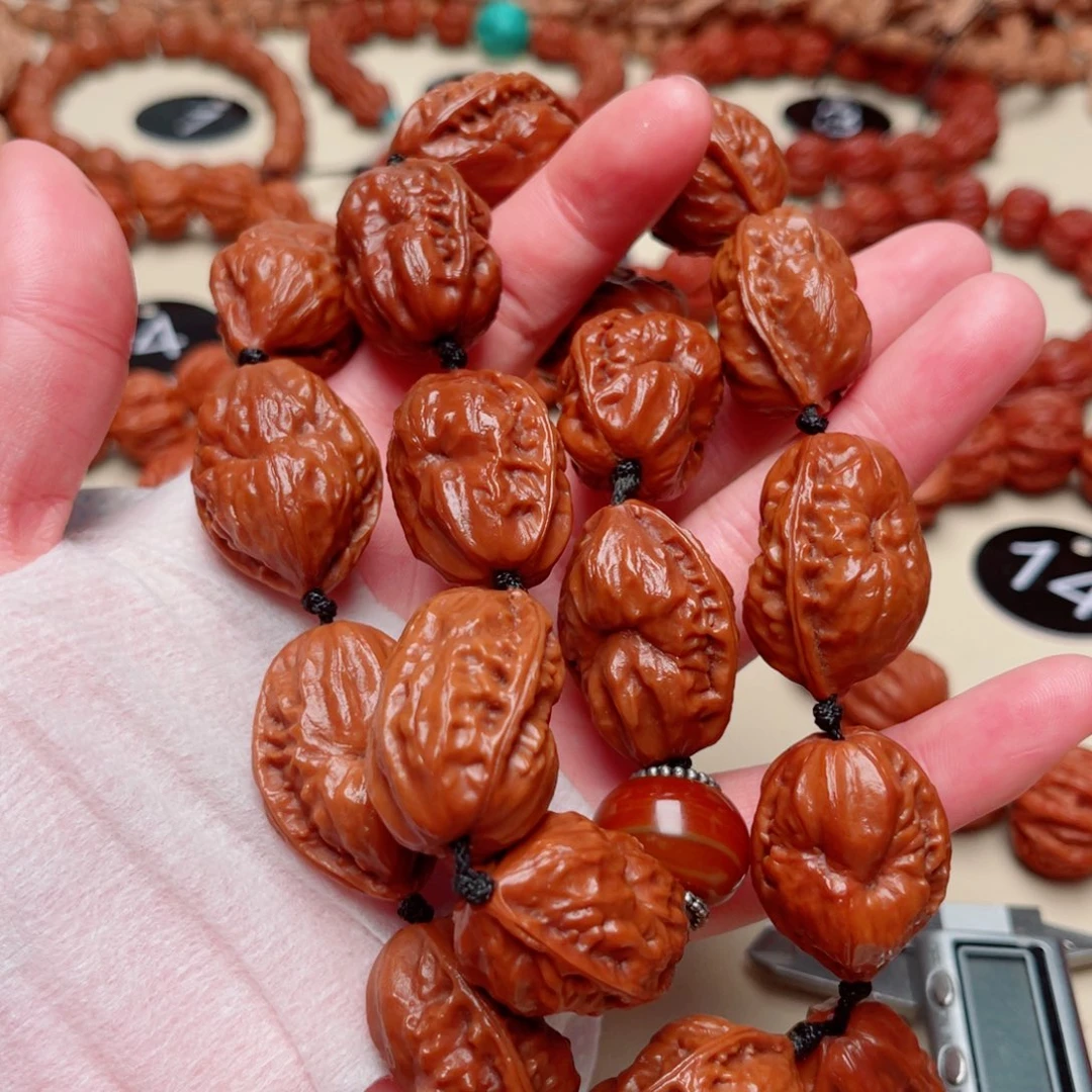 吊坠文玩核桃正**接佛光普照