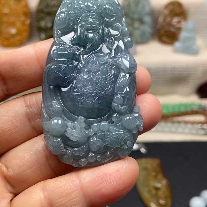 翡翠未镶嵌颈饰111111111111