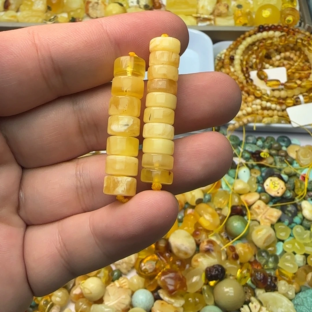 琥珀未镶嵌裸石5.5克