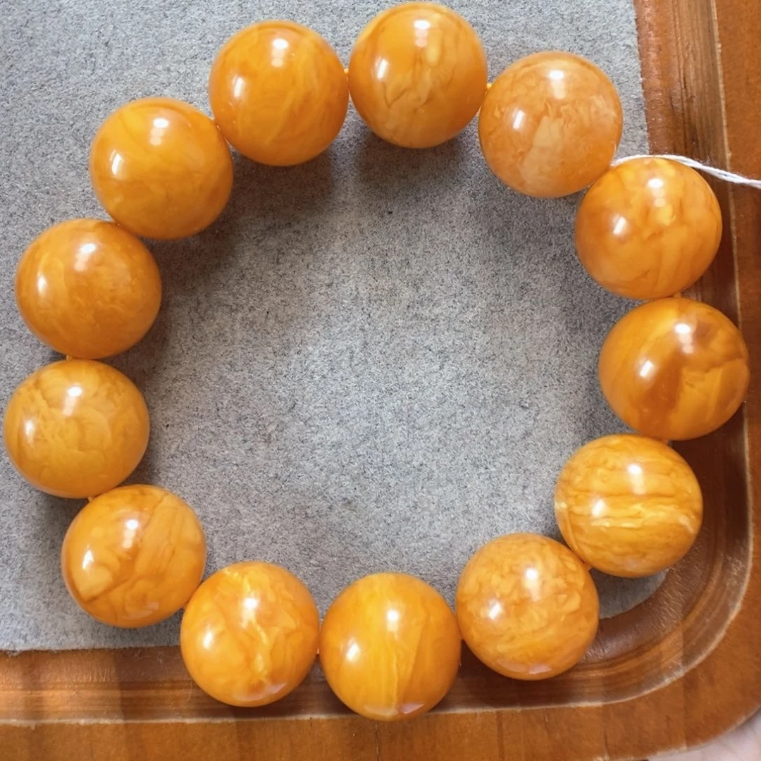 未镶嵌蜜蜡手串奔***猪蜜蜡手串