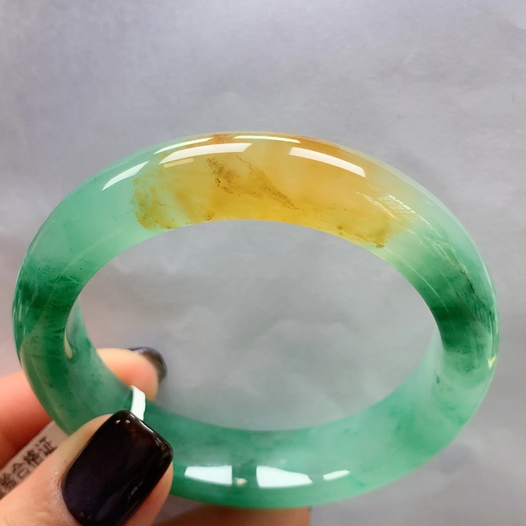 【闪购商品】石英质玉手镯未镶嵌