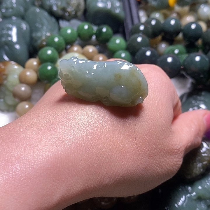 未镶嵌手链和田玉千**秀