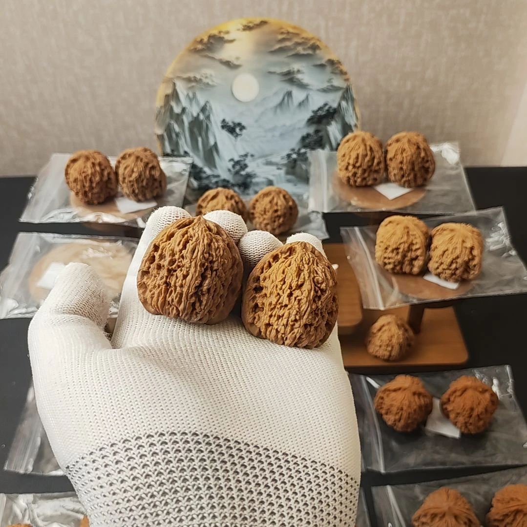 文玩核桃吊坠52克高炮1