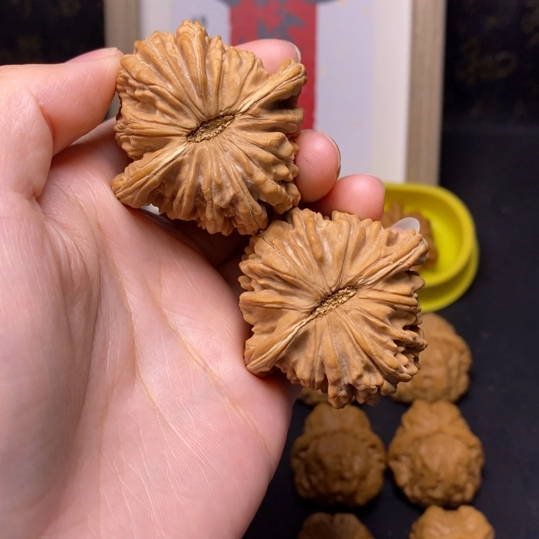 文玩核桃吊坠四座楼47