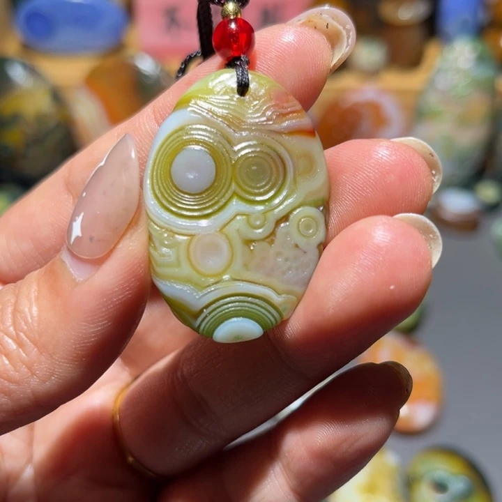 玛瑙/玉髓未镶嵌颈饰