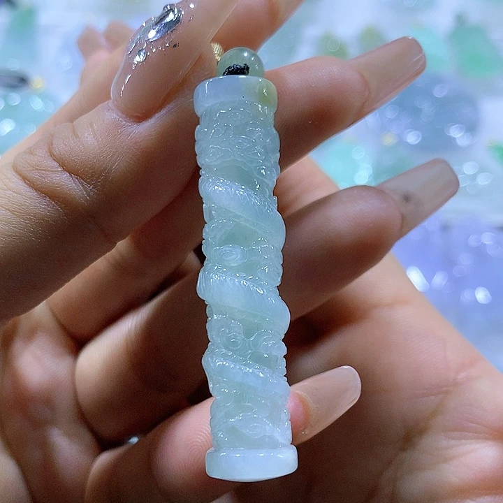 翡翠颈饰未镶嵌天然翡翠A货吊坠