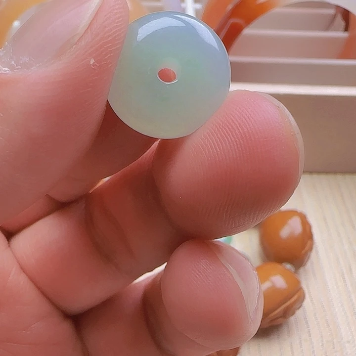 翡翠颈饰未镶嵌111111111111