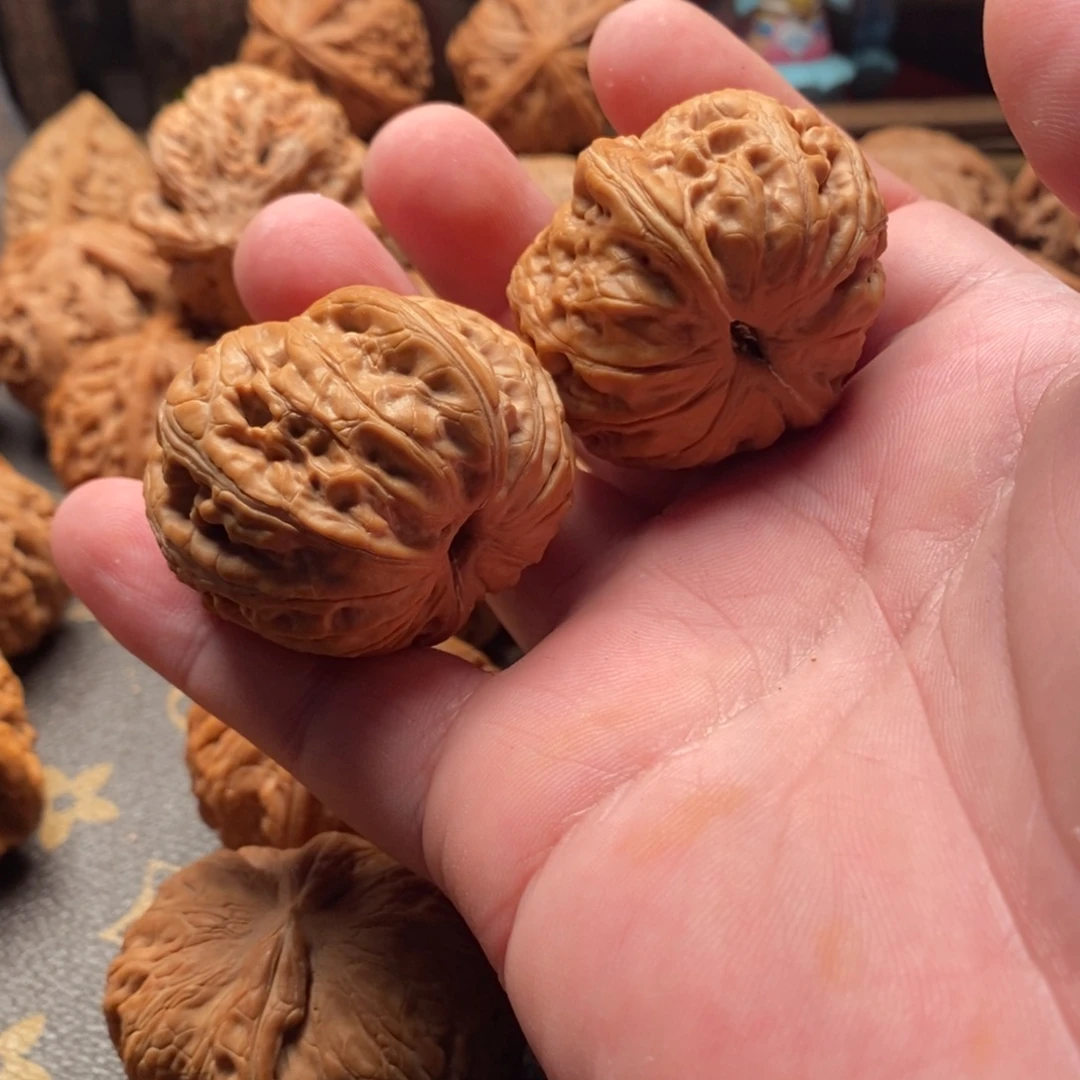 橙***爷吊坠文玩核桃文玩