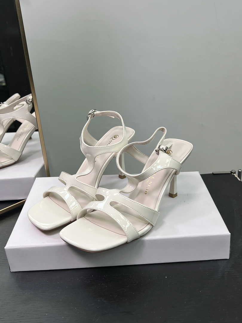 （8厘米）5585米色细跟高跟鞋