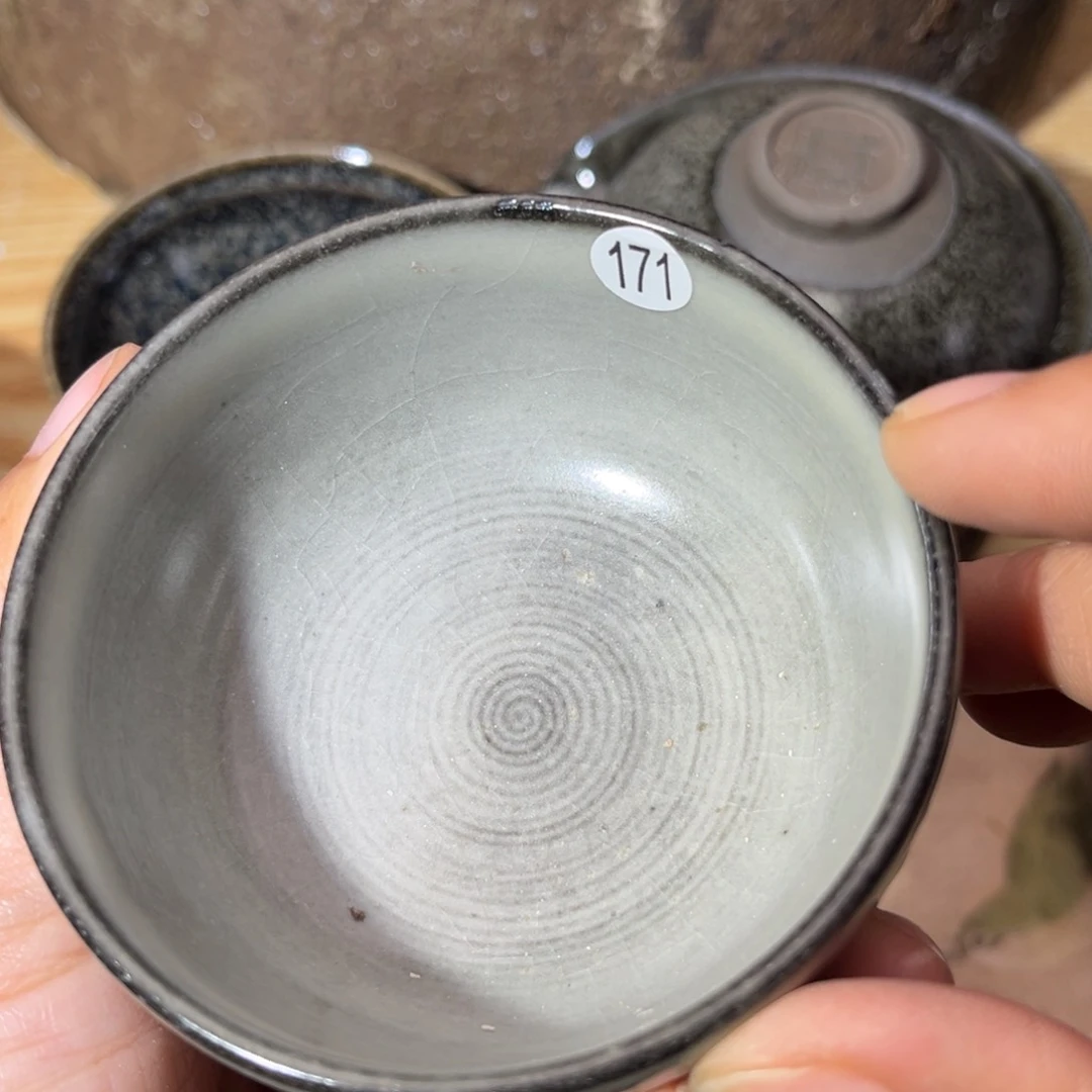 茶盏义兴龙窑坚持真柴烧微瑕