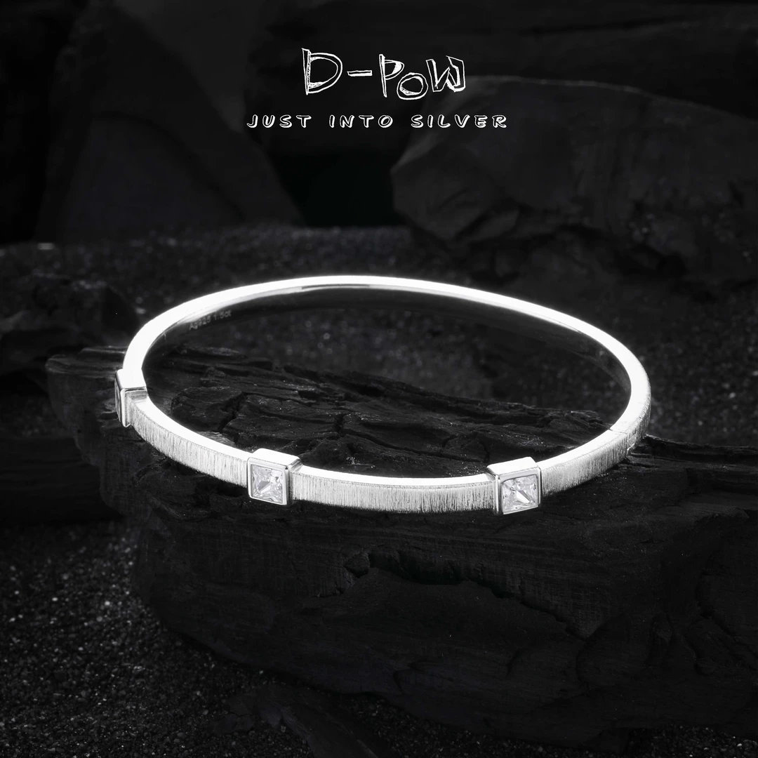 925银合成锆石手镯 手工拉丝三颗方钻高定手镯（8169）