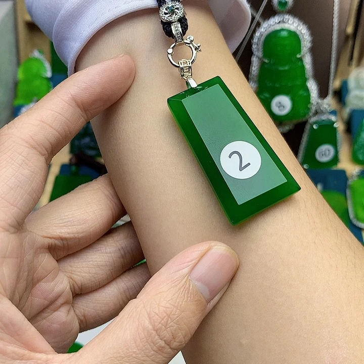 未镶嵌玛瑙/玉髓珠宝奇石