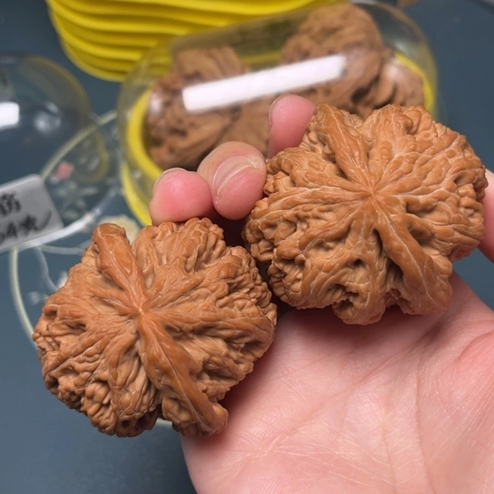 文玩核桃吊坠48-32507-05