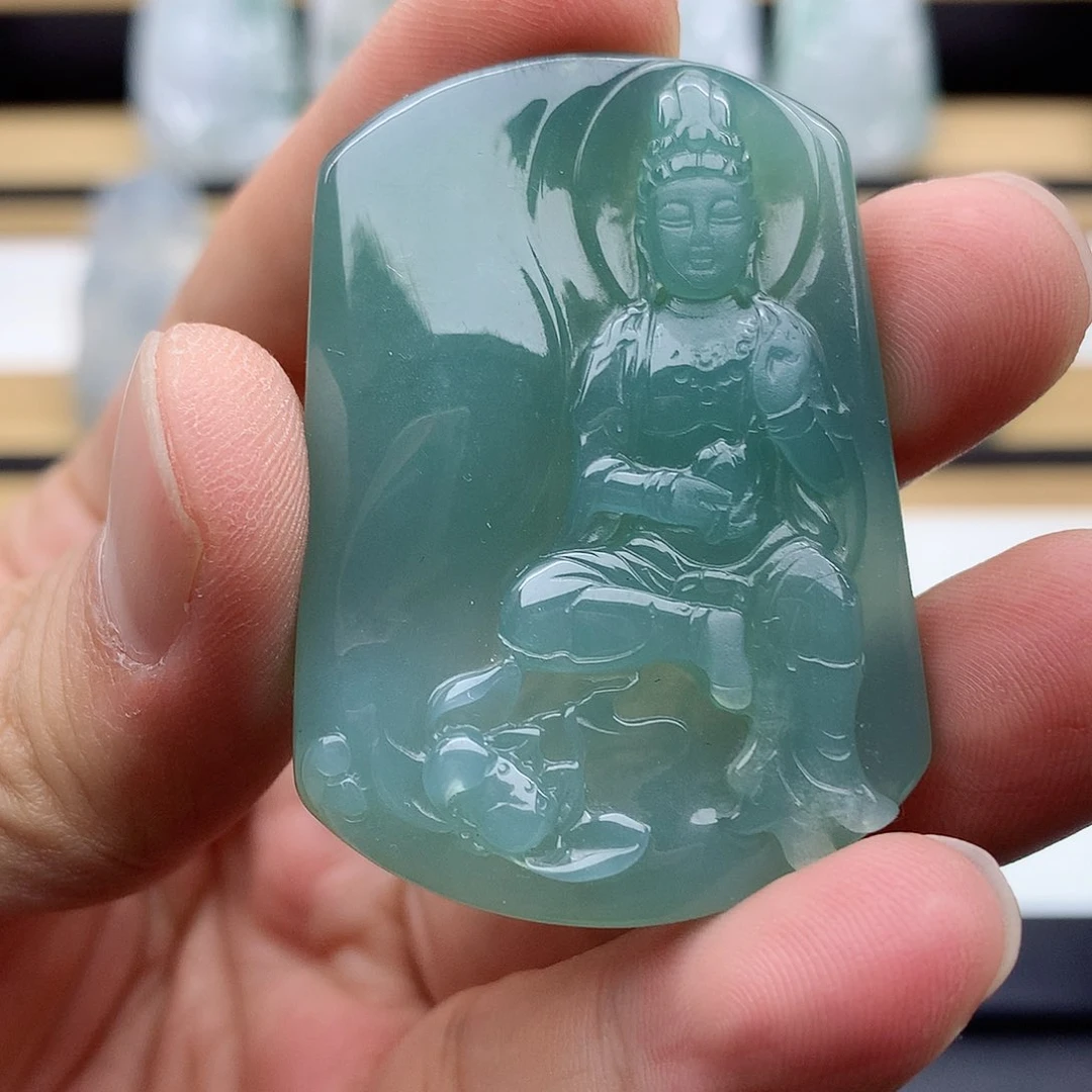 翡翠颈饰未镶嵌大势至菩萨