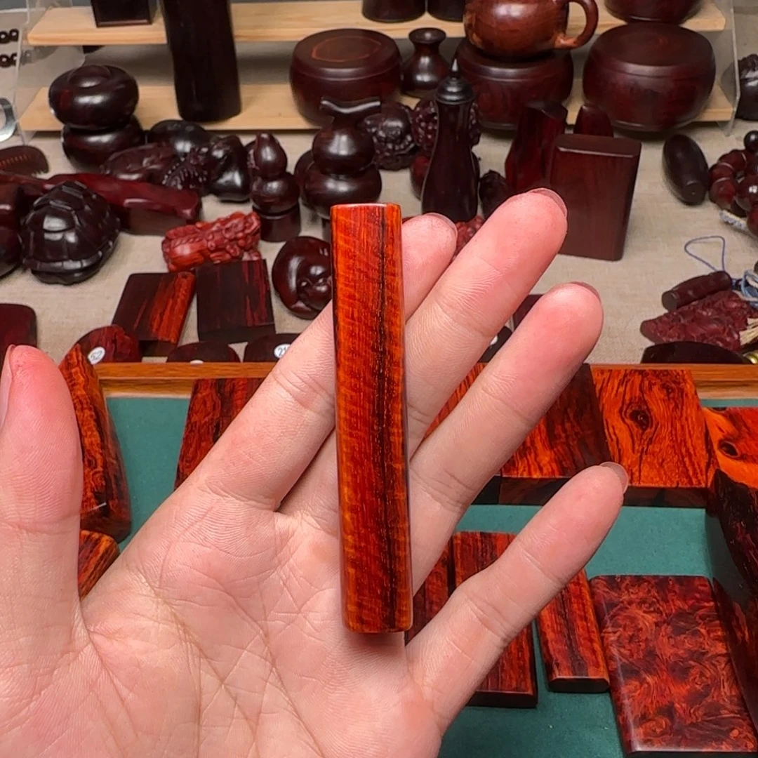 仰***啸檀香紫檀（小叶紫檀）