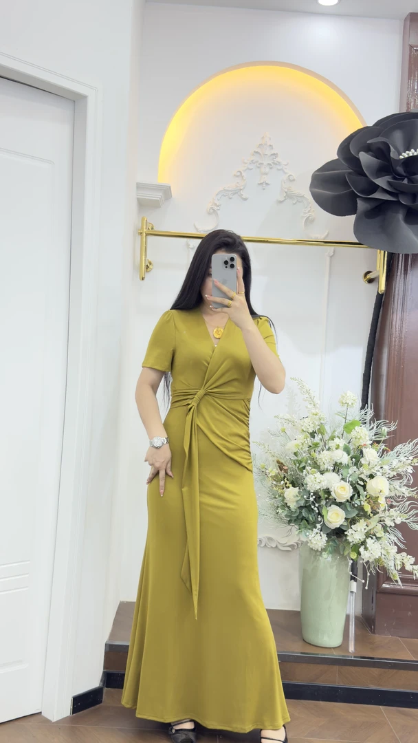 V领高弹力常规连衣裙短袖夏季褶皱长裙包臀裙气质名媛