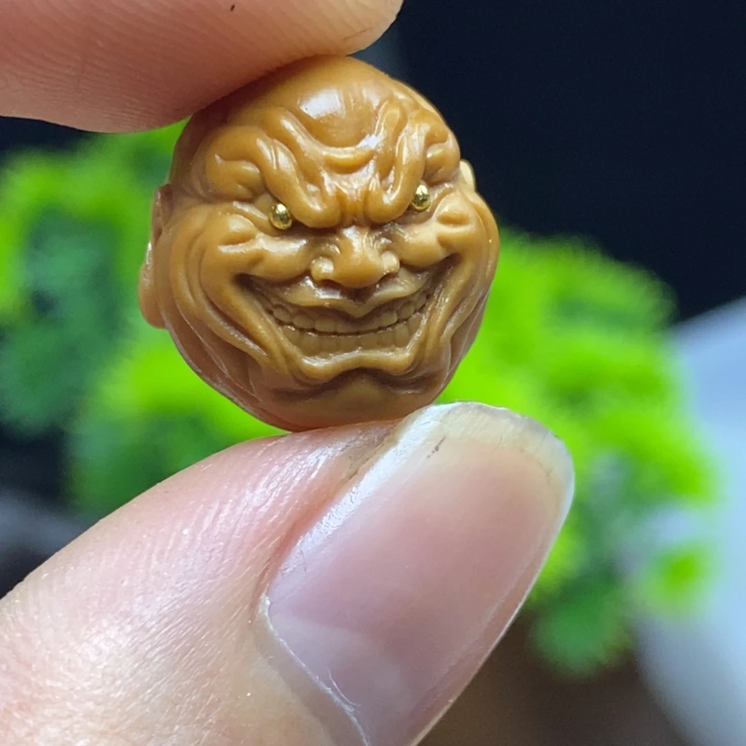 猴头核桃吊坠坏笑恶僧