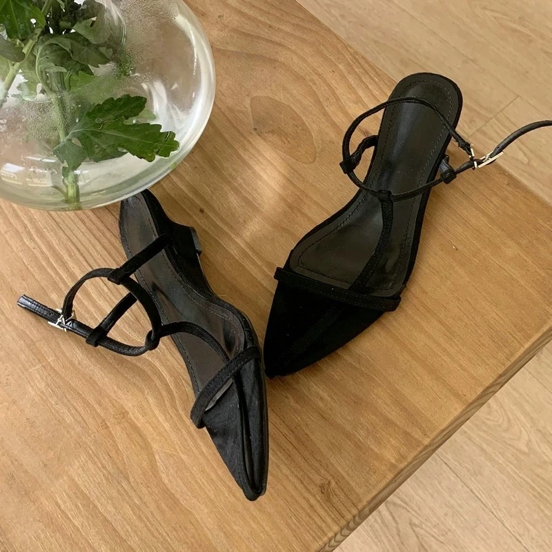 清潭洞韩女！时髦尖头十字带坡跟凉鞋 露趾韩版粗跟凉鞋0118-1/A11