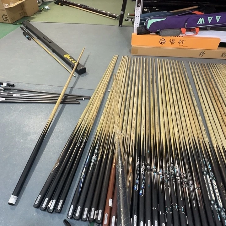 白蜡木长款台球杆专拍