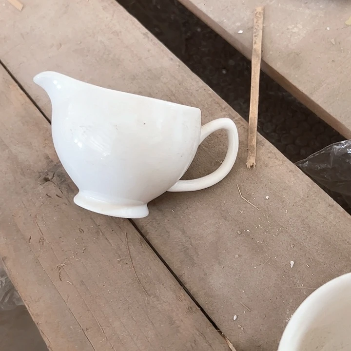 瓷1只哈哈哈哈哈哈哈