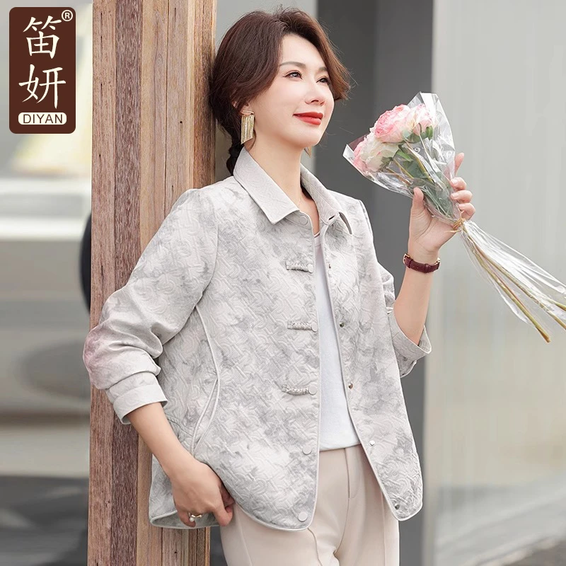 50多岁妈妈春装洋气外套2025新款中老年女春秋新中式休闲夹克上衣