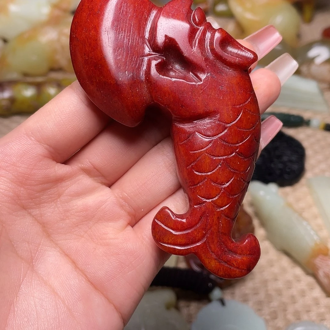 蛇纹石玉未镶嵌如图