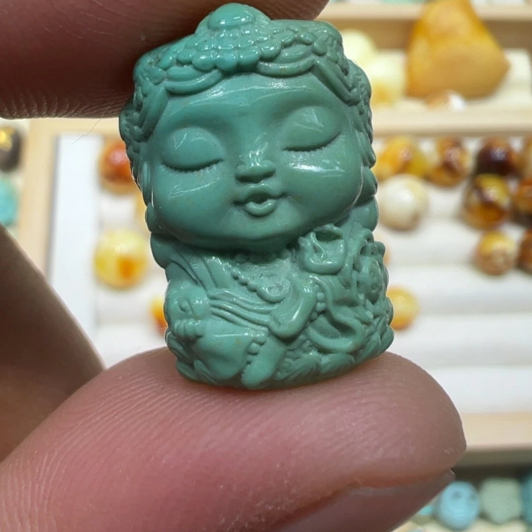 绿松石未镶嵌颈饰
