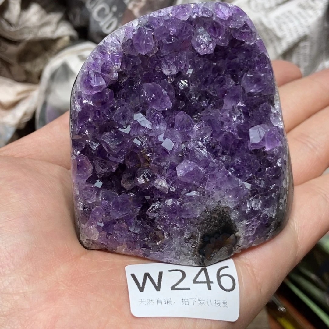 未镶嵌大型摆件（非配饰）水晶
