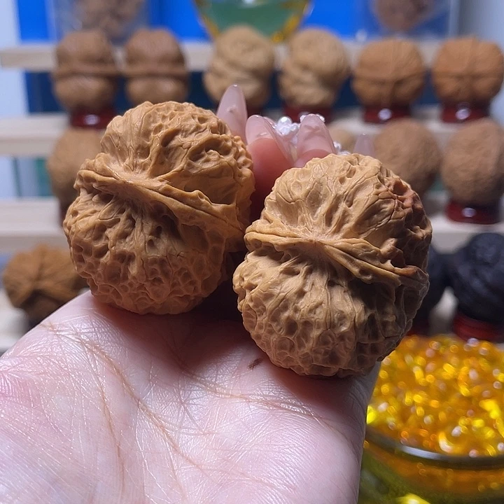 文玩核桃吊坠臻龙30