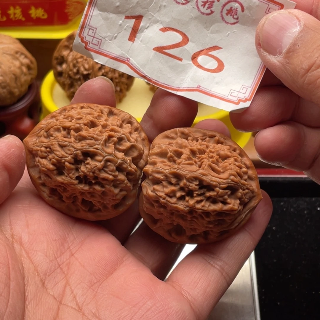 吊坠文玩核桃水龙纹