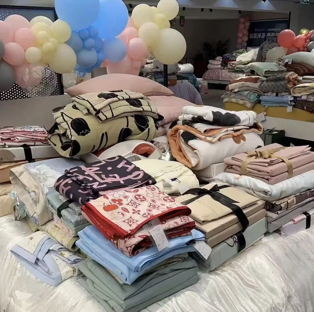 孤品1宝宝绒四季床盖枕巾浴巾拼手速