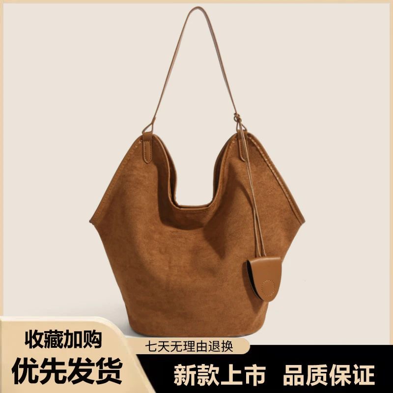 复古大容量麂皮绒包包女2025新款休闲软面通勤单肩包松弛感托特包