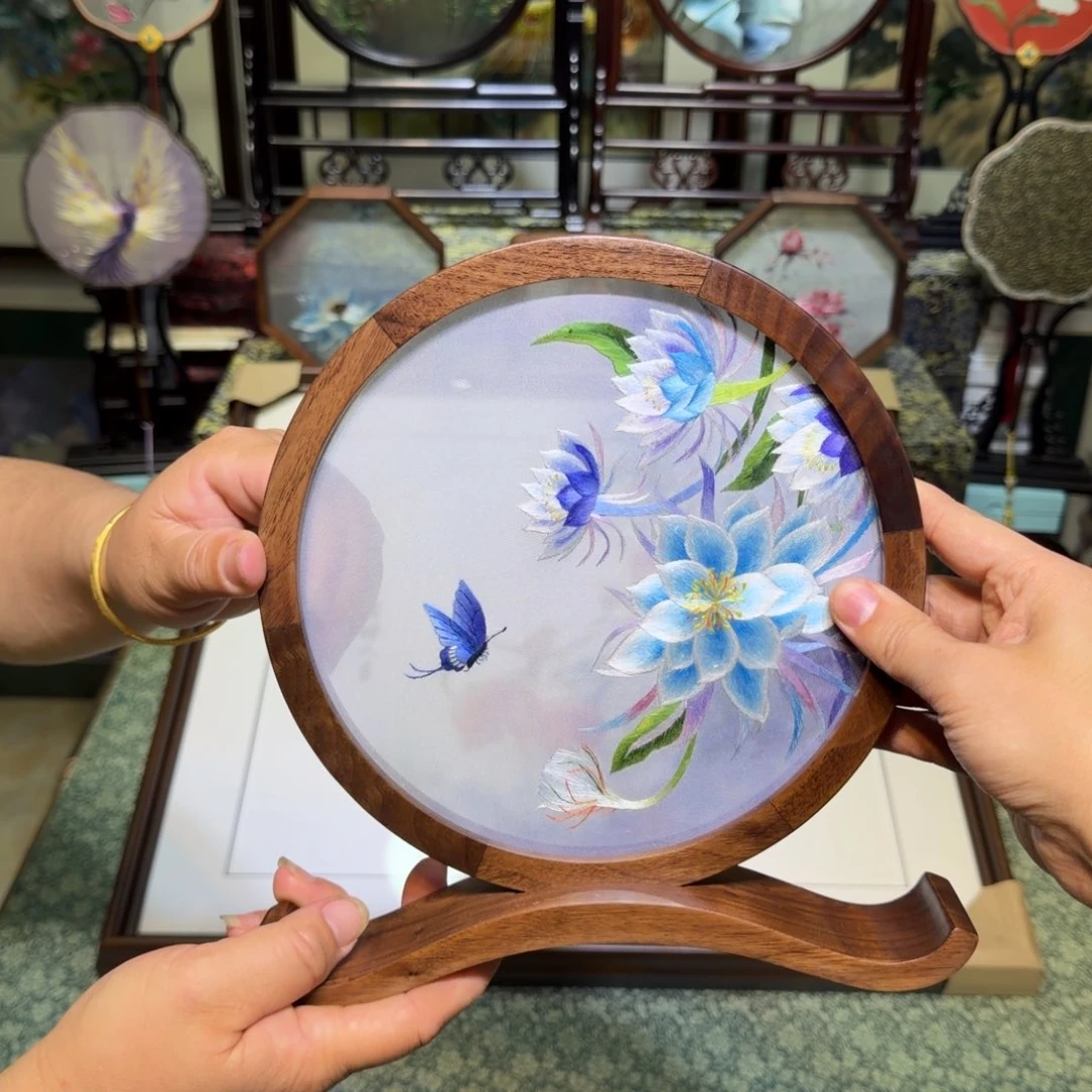 刺绣手工苏绣工艺制作技艺娴熟异色精品