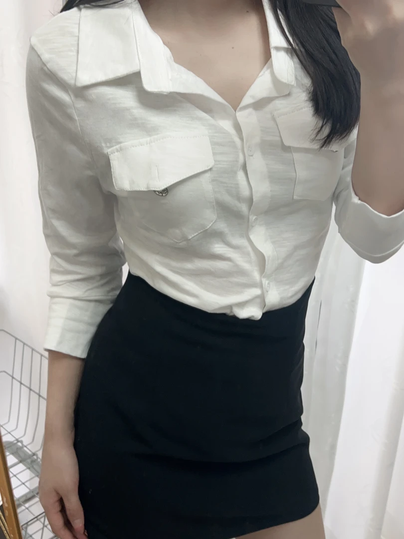 白色竹节棉翻领衬衫上衣女显瘦七分袖纯欲收腰休闲衣服女慵懒风