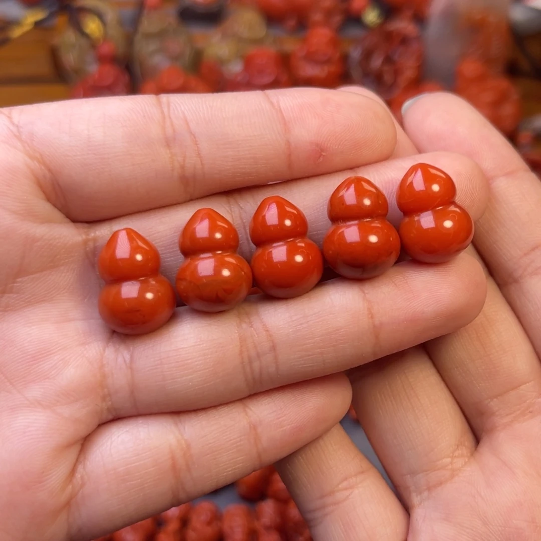 南红玛瑙未镶嵌川料瓦西12mm尺寸葫芦多样性发货其中一件