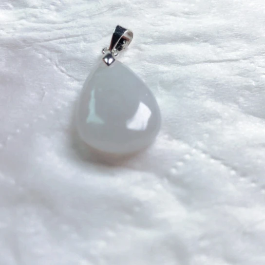 翡翠颈饰未镶嵌夏*藻吊坠