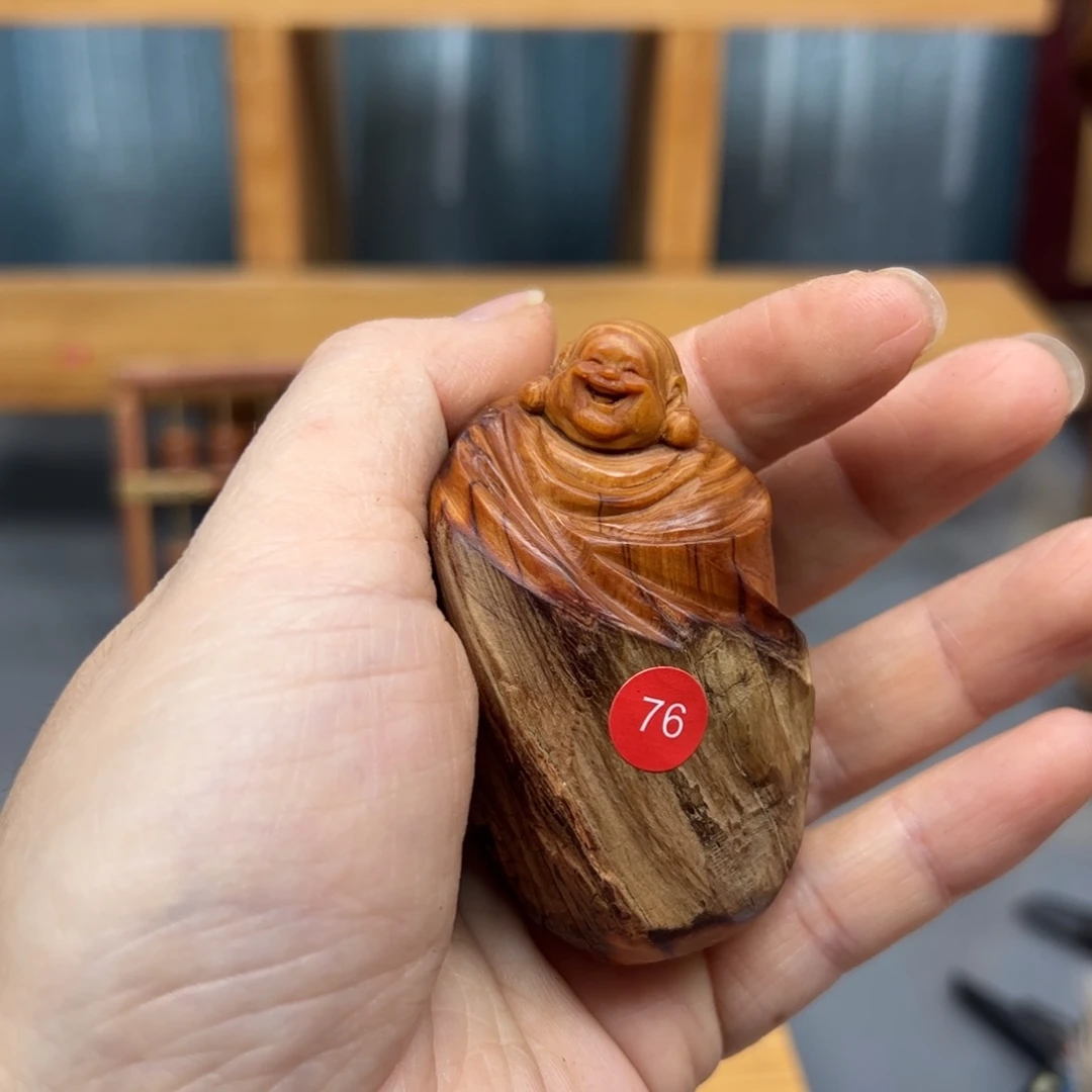 林***肆木崖柏木摆件手把件，