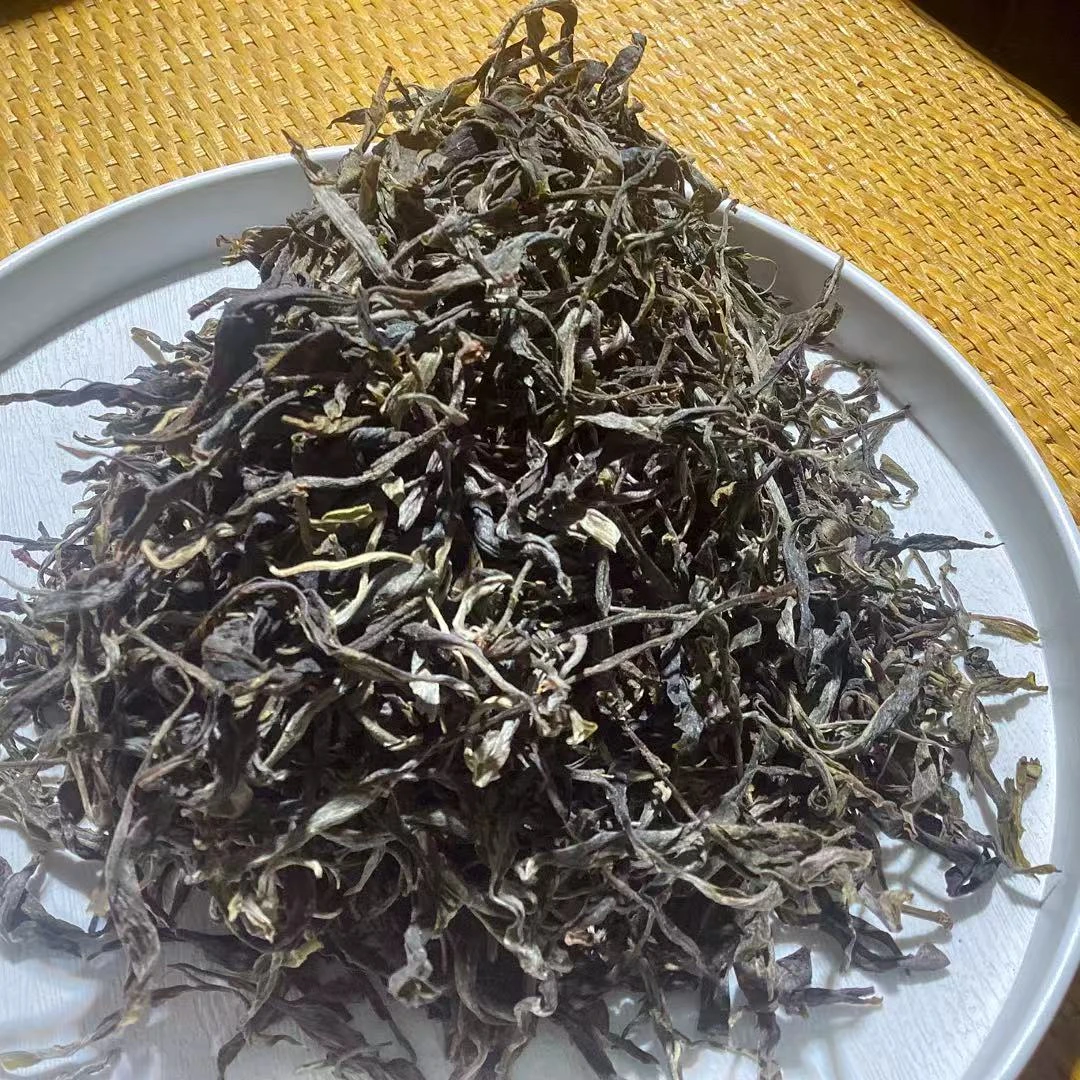 [茶农一手价]25-1229 105号 2025年小荒田春茶混采 生茶200g