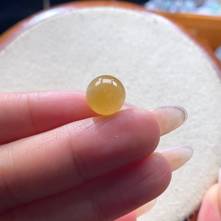 翡翠未镶嵌颈饰翡翠种水橙黄珠卡11m