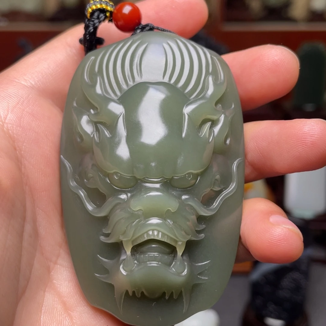 未镶嵌和田玉摆件