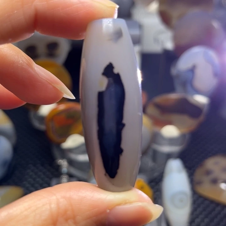 未镶嵌吊坠(不含链)玛瑙/玉髓自*光