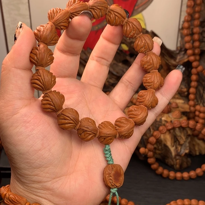 桃核吊坠17野生红魔