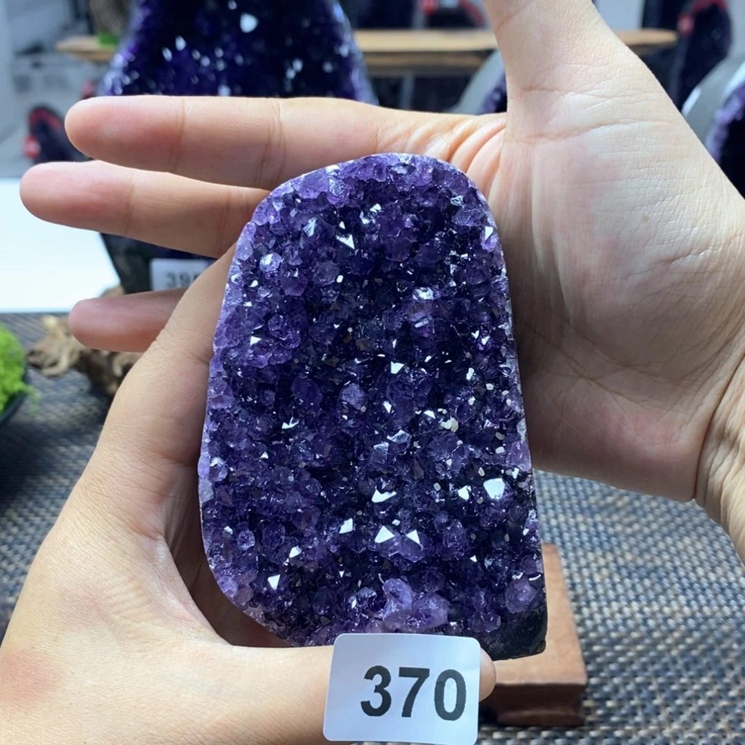 未镶嵌大型摆件（非配饰）水晶