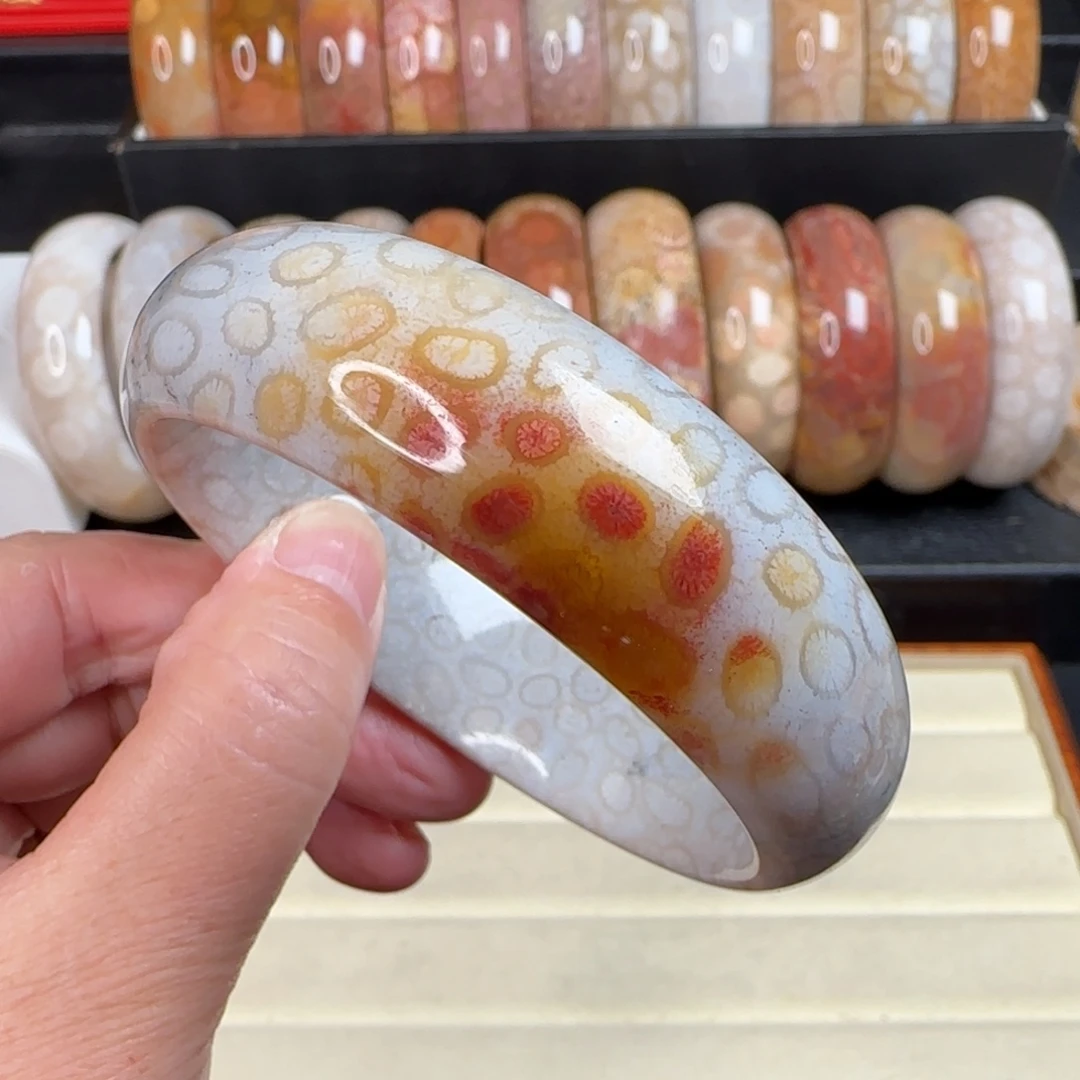 硅化玉手镯未镶嵌60圈口