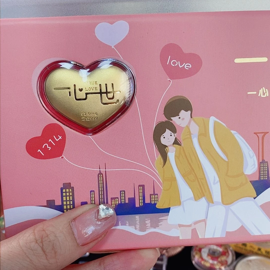 纯金一心一意心形金章