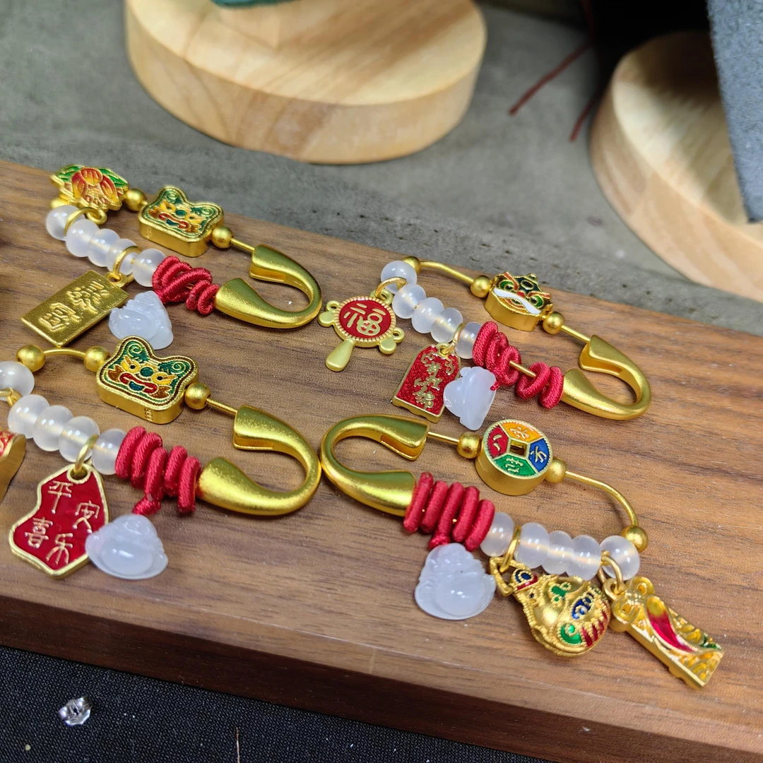 合金亚克力胸针 别针