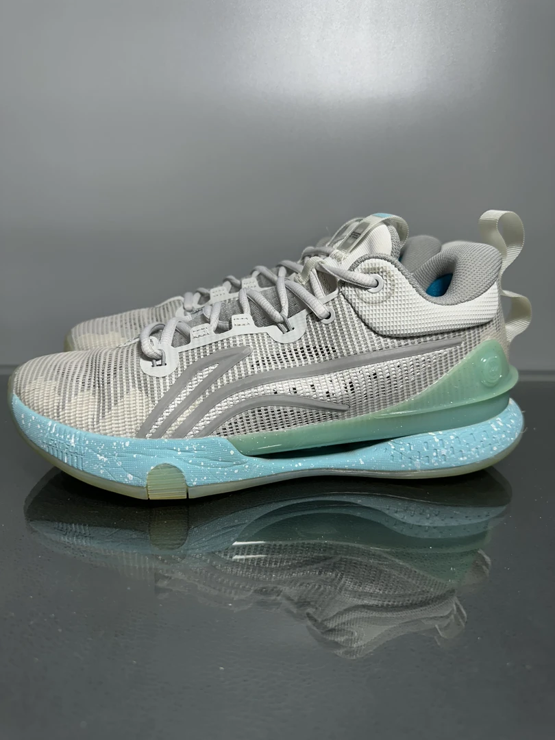 41码 李宁LiNing 闪击8䨻 南极灰 实战篮球鞋 已洗护消毒 二手